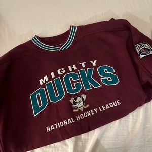 NHL MIGHTY DUCKS CREW
